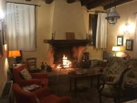 A seating area at Agriturismo La Cascinetta