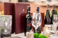 Nápoje v ubytování Schloss & Boutique Hotel Mitterhart