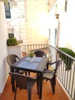 Balkon lub taras w obiekcie Petra Marina Home