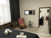 TV a/nebo společenská místnost v ubytování Old Town Boutique Apartments