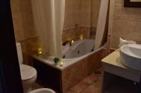 Un baño de Hostal Rural Molino Del Bombo