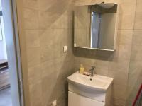 A bathroom at ApartVel apartment 1