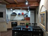 Kuchnia lub aneks kuchenny w obiekcie Casa del Pintor