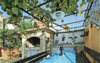 Bazén v ubytování Mugeba 3 bedroom accommodation nebo v jeho okolí