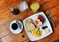 Φαγητό σε αυτός ο ξενώνας ή κάπου εκεί κοντά