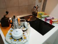 Zestaw do parzenia kawy i herbaty w obiekcie Casa vacanze Totò&Peppino