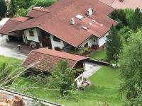 Budynek, w którym mieści się apartament