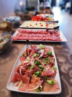 Φαγητό σε αυτό το ξενοδοχείο ή κάπου εκεί κοντά