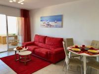 A seating area at Clubrent - Apartamentos Apolo 16
