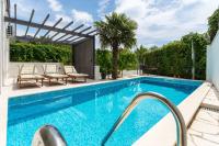 Bazén v ubytovaní Villa Duce in Omis, private pool alebo v jeho blízkosti