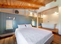 Posteľ alebo postele v izbe v ubytovaní Allure Central Boutique Hotel