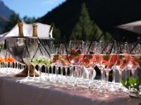 Nápoje v ubytovaní Verwöhnhotel Wildspitze