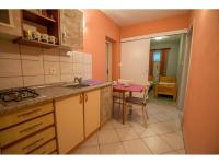 Kuchyň nebo kuchyňský kout v ubytování Apartment in Starigrad-Paklenica 6859