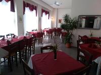 Reštaurácia alebo iné gastronomické zariadenie v ubytovaní Hotel La Congiura dei Baroni