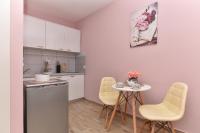 Kuchyňa alebo kuchynka v ubytovaní Studio Apartment Deluxe