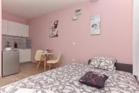 Kuchyňa alebo kuchynka v ubytovaní Studio Apartment Deluxe