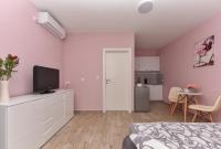 Kuchyňa alebo kuchynka v ubytovaní Studio Apartment Deluxe