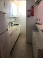 Kuchyňa alebo kuchynka v ubytovaní Apartamentos Mediterraneo