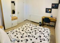 Postel nebo postele na pokoji v ubytování Lina Rooms Hostel
