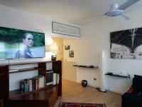 Televízia a/alebo spoločenská miestnosť v ubytovaní Cà Mocenigo Terrace
