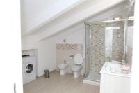 A bathroom at Rosy House - Hospitality