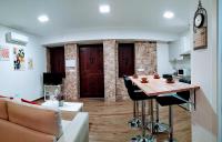 TV a/nebo společenská místnost v ubytování Loft Azahar junto a Puente Romano