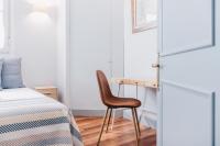 Postel nebo postele na pokoji v ubytování Gran Via Apartment by People Rentals