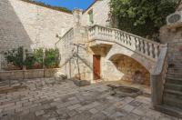 Plán poschodí v ubytovaní Vacation house "Kaštil" Pučišća - Brač