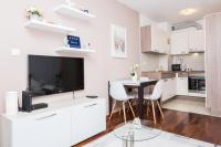 Kuchyňa alebo kuchynka v ubytovaní Apartman Bubli