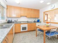 Kuchyňa alebo kuchynka v ubytovaní Casa Pilar by Rent Costa Brava