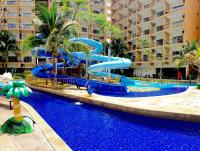Gold Coast Morib Studio l Apartment I Penthouseの敷地内または近くにあるプール