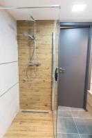 A bathroom at New Loft Style Appartman in the heart of the City