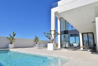 Bazén v ubytování Exclusive Villa Campoamor by NRAS nebo v jeho okolí