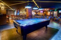 Biliár nebo kulečník v ubytování Citymax Hotel Bur Dubai