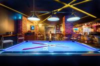 Biliár nebo kulečník v ubytování Citymax Hotel Bur Dubai