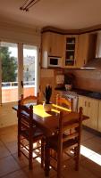 Kuchyňa alebo kuchynka v ubytovaní APARTAMENTO 3, 6 Pax CASA RURAL EL SAUCE A 2 KM DE CUENCA