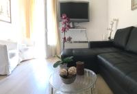 Prostor za sedenje u objektu Charming apartment 50 mt Palais des Festivals