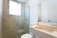 A bathroom at Maison Ses Covetes