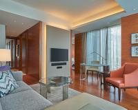 Grand Hyatt Manilaにあるテレビまたはエンターテインメントセンター