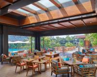 Grand Hyatt Manilaの敷地内または近くにあるプール