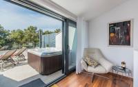 Balkón alebo terasa v ubytovaní Luxury Apartments Novigrad