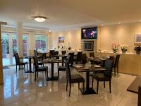 Hotel Garni Sonnenklahrにあるテレビまたはエンターテインメントセンター