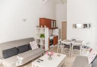 A kitchen or kitchenette at Nikis Apartment