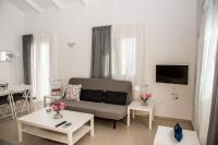 A television and/or entertainment centre at Nikis Apartment
