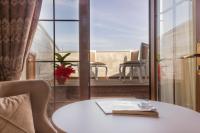 A seating area at Yildiz Life Hotel