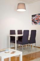 Posedenie v ubytovaní Cute and Sunny Studio in Zagreb with Balcony & Free Parking
