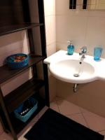 A bathroom at B&B Stelle Di Roma