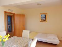 Posteľ alebo postele v izbe v ubytovaní Apartments Sunny Side Orebić