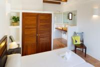 Posteľ alebo postele v izbe v ubytovaní CAN NOVES - Villa de 4 suites 35 y 52