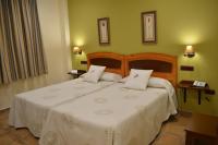 Posteľ alebo postele v izbe v ubytovaní Hospedium Hotel Retiro del Maestre